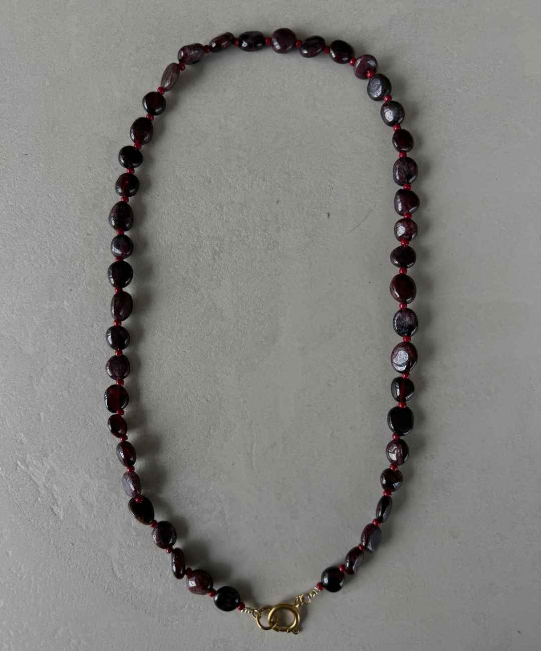8 - Bordeaux Necklace