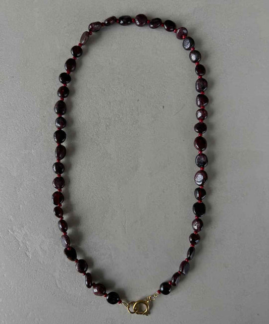8 - Bordeaux Necklace