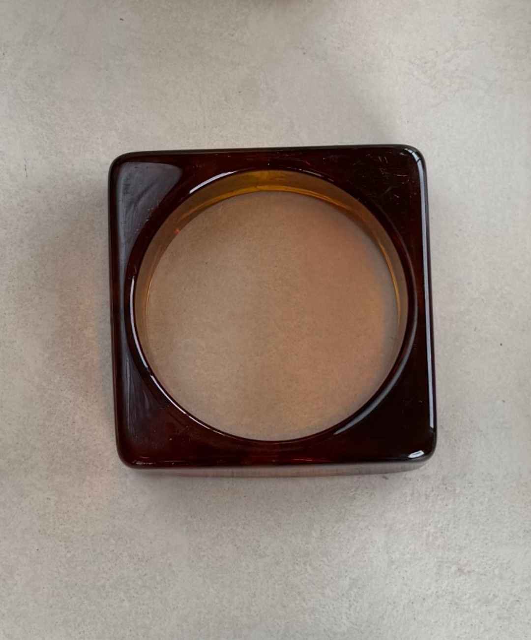 vierkant bruine bangle